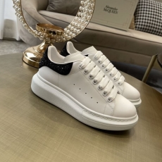 Alexander Mcqueen Low Shoes